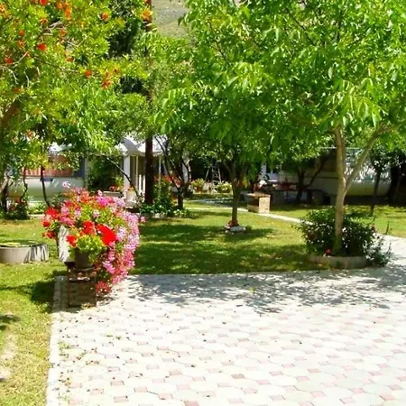 Holiday home With A Sea View No 10, First Row By The Sea, House Ana Duce